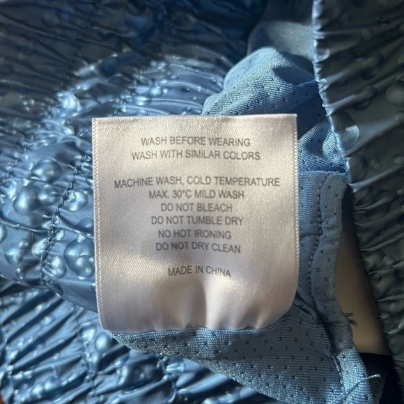 ZYIA‎ Blued Steele Bubbles High Rise Bomber Shorts - Picture 4 of 4